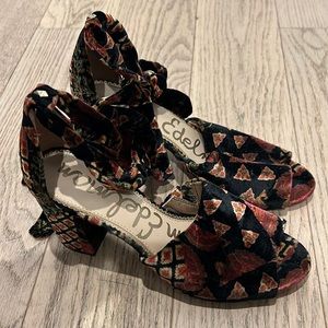 Sam Edelman Velvet Ankle Tie Block Heels 9.5